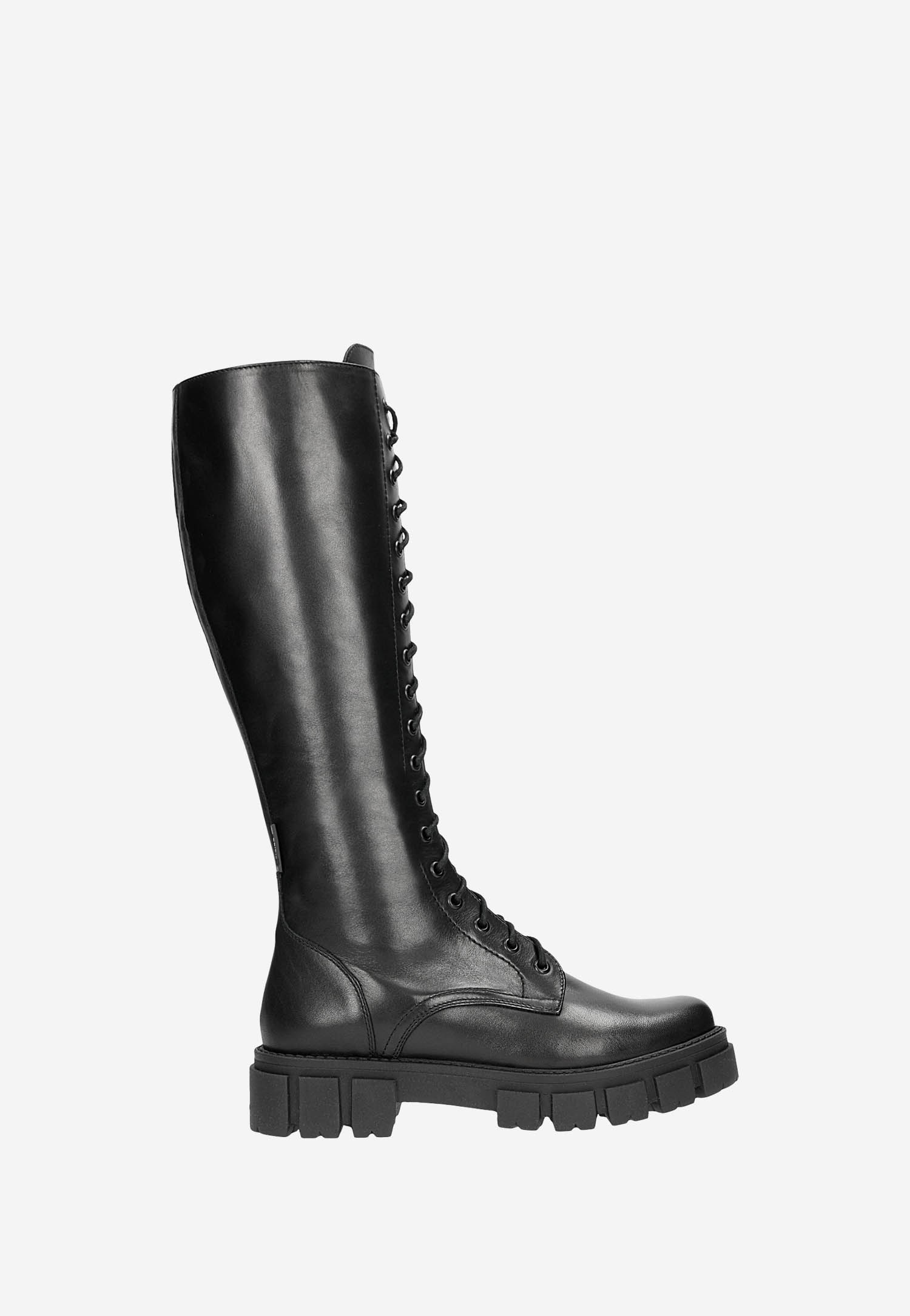 Wysokie sznurowane kozaki damskie na grubej podeszwie