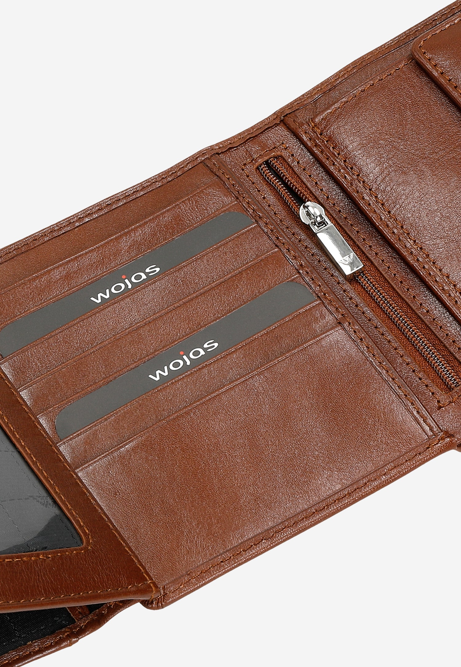 Jasnobrązowy portfel męski pionowy