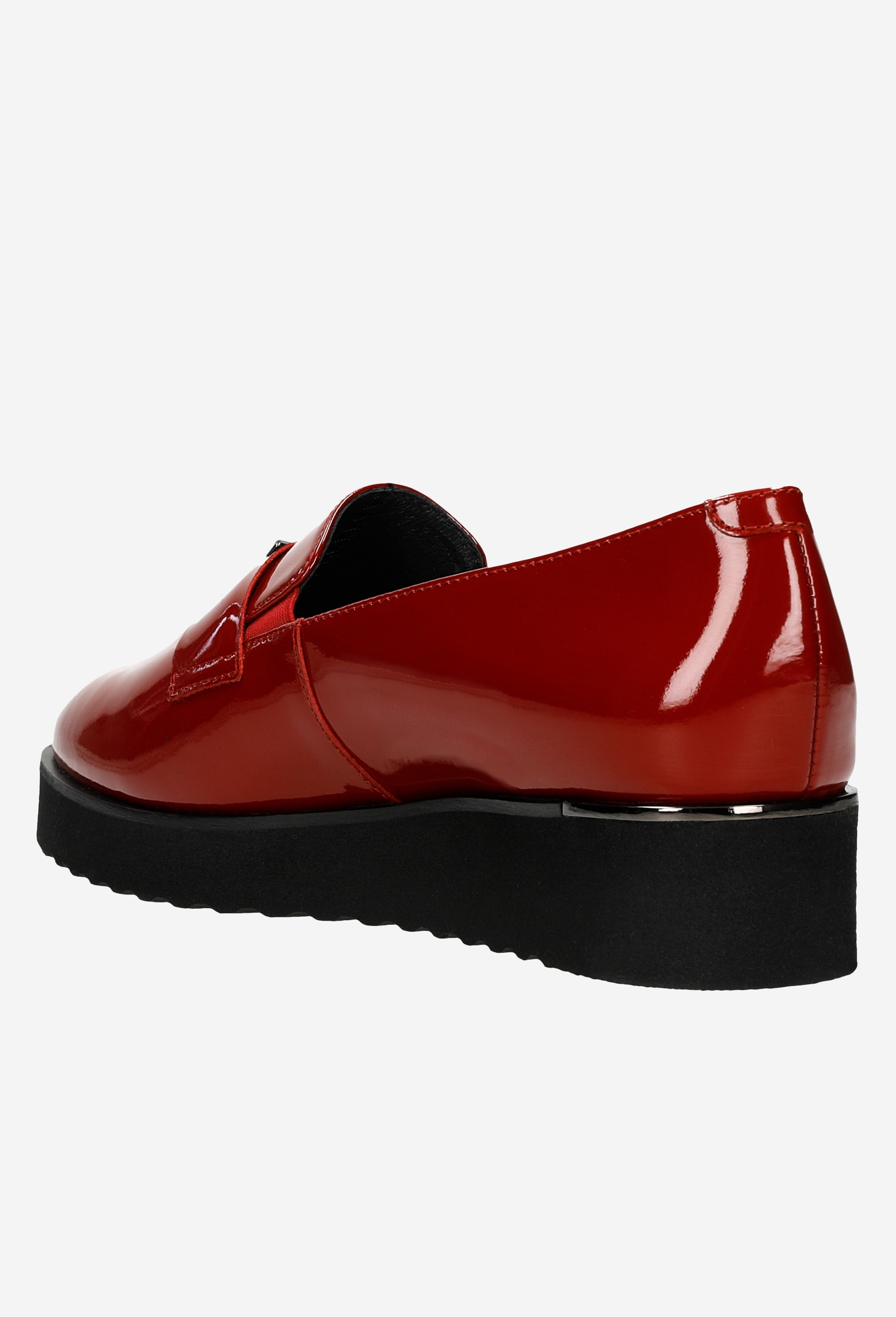 Czarne loafersy damskie ze skóry lakierowanej