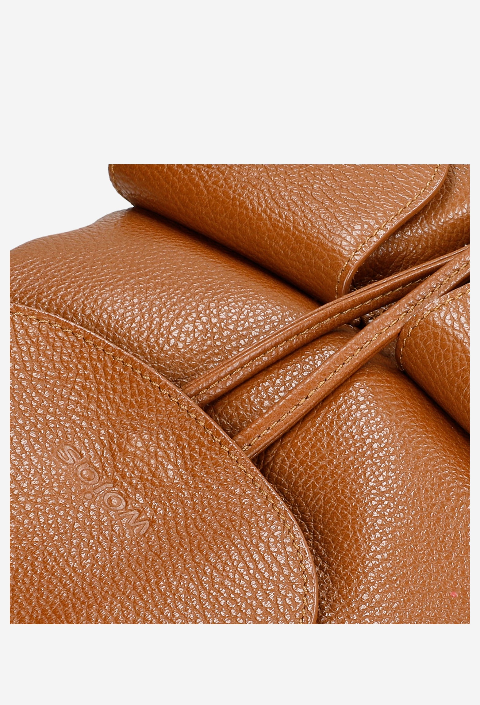 Beżowy plecak damski typu worek ze skóry licowej