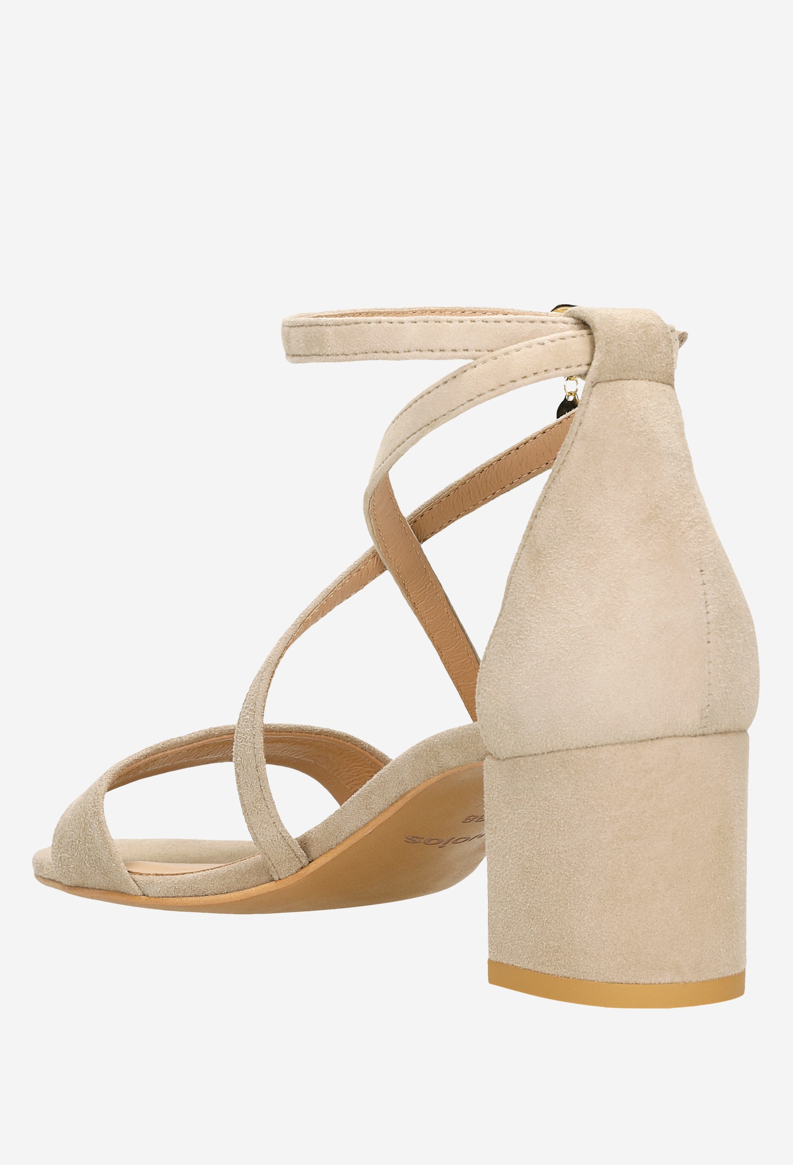 Beżowe sandały damskie z przeplatanymi paskami