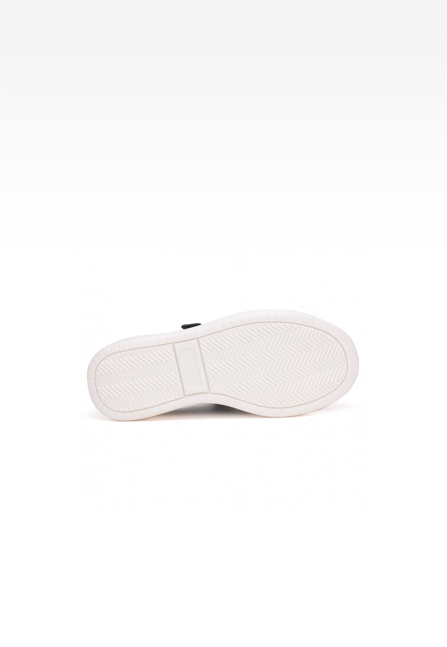 Sneakers BARTEK 8220-ZAAS, dla dziewcząt, czarno-srebrny