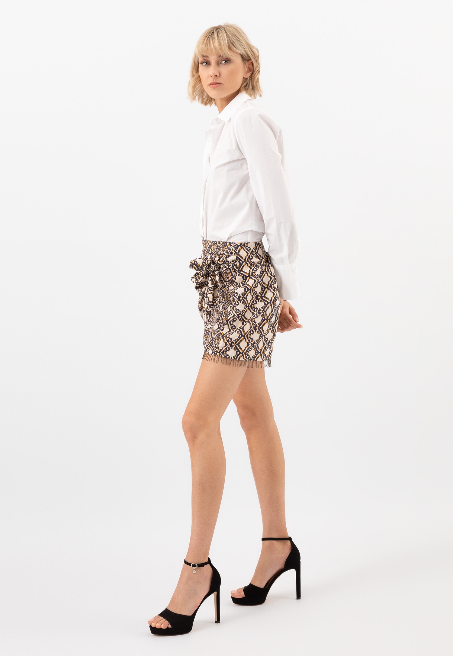 Czarne sandały damskie na smukłej wysokiej szpilce