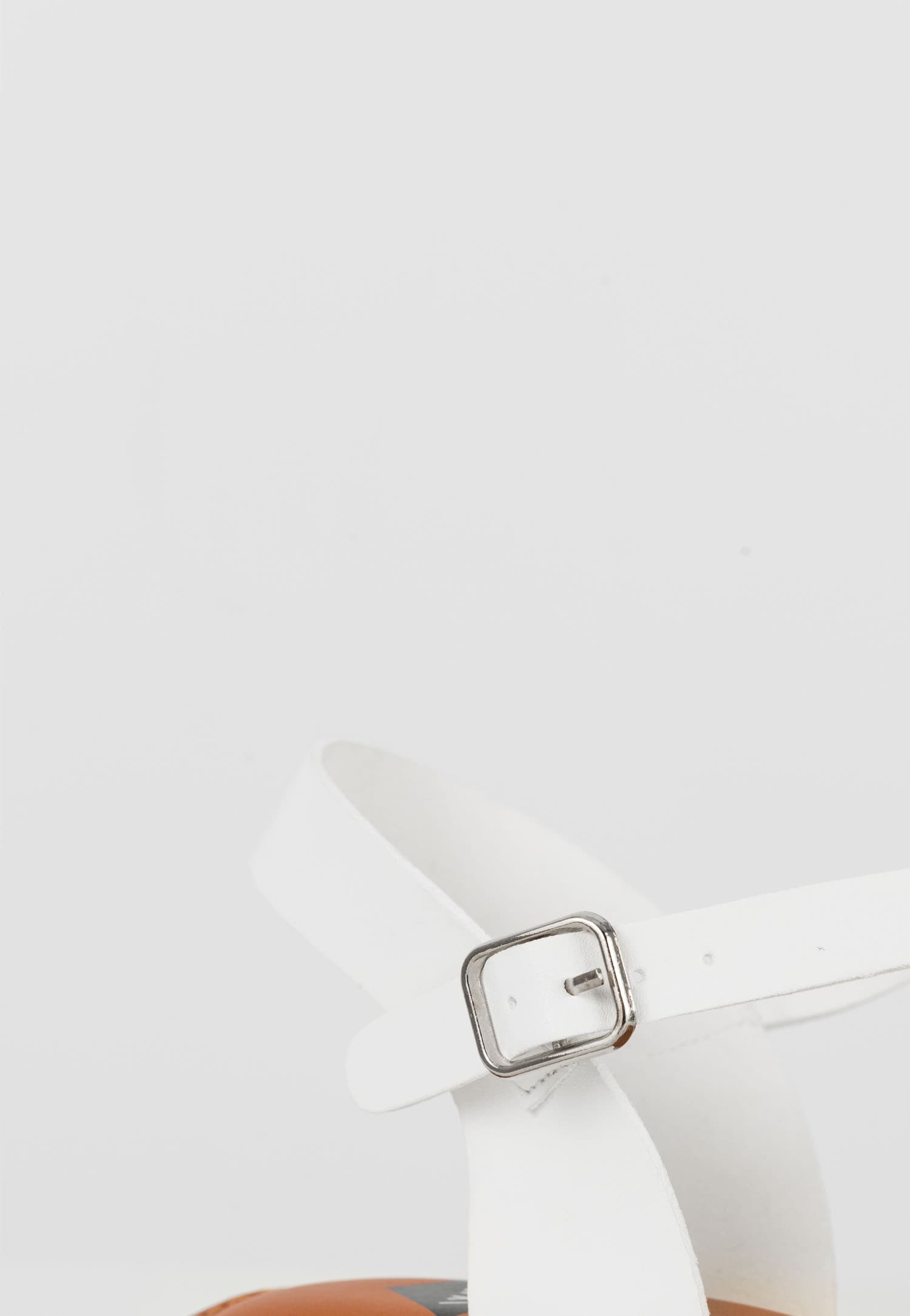 WJS białe płaskie sandały damskie z brązową wkładką