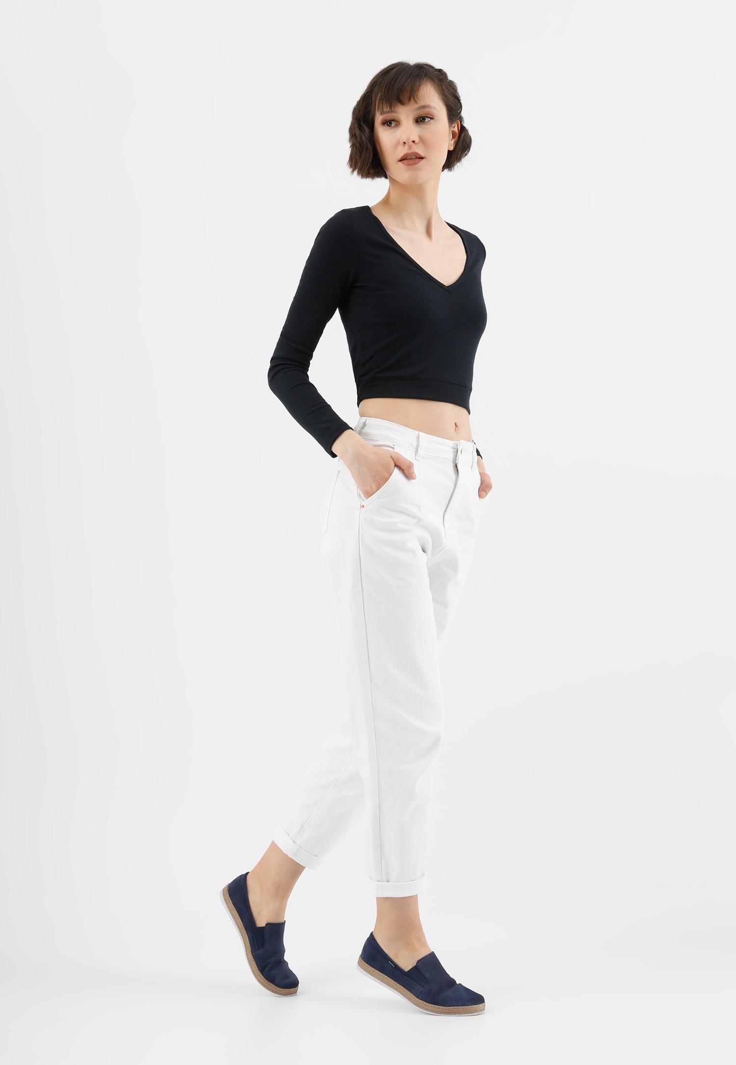 Granatowe loafersy damskie w stylu casual