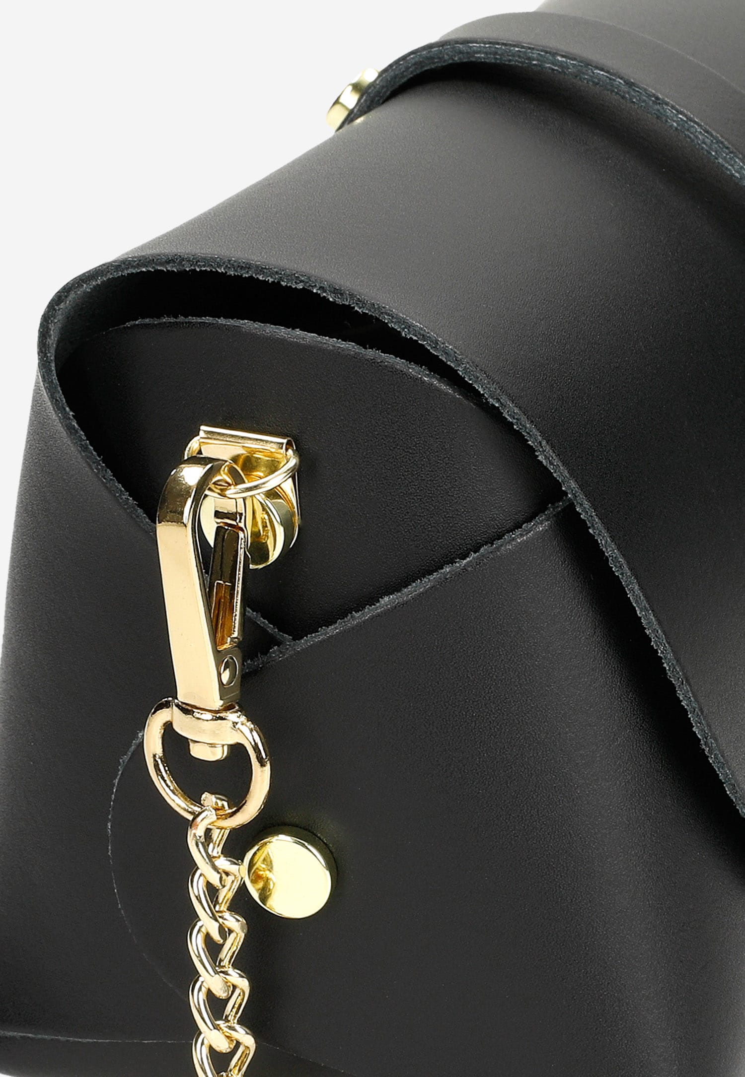 Mała czarna wizytowa torebka damska ze skóry licowej