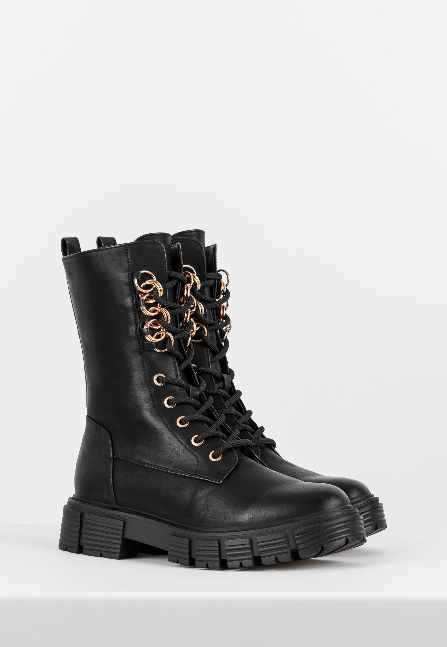 WJS czarne sznurowane trzewiki damskie ze złotymi ozdobnymi kółkami