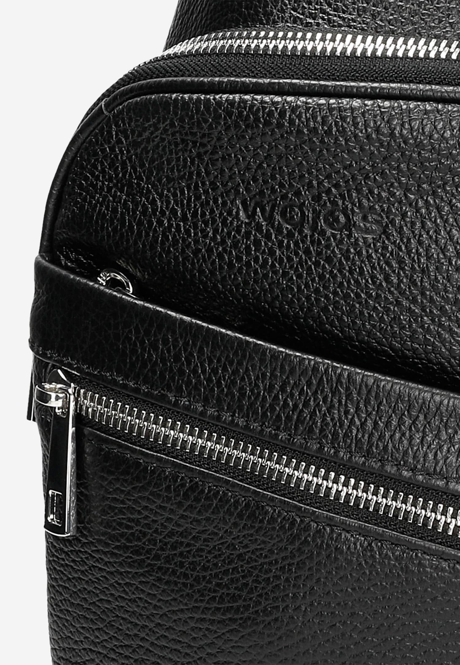 Mała czarna torba męska ze skóry licowej