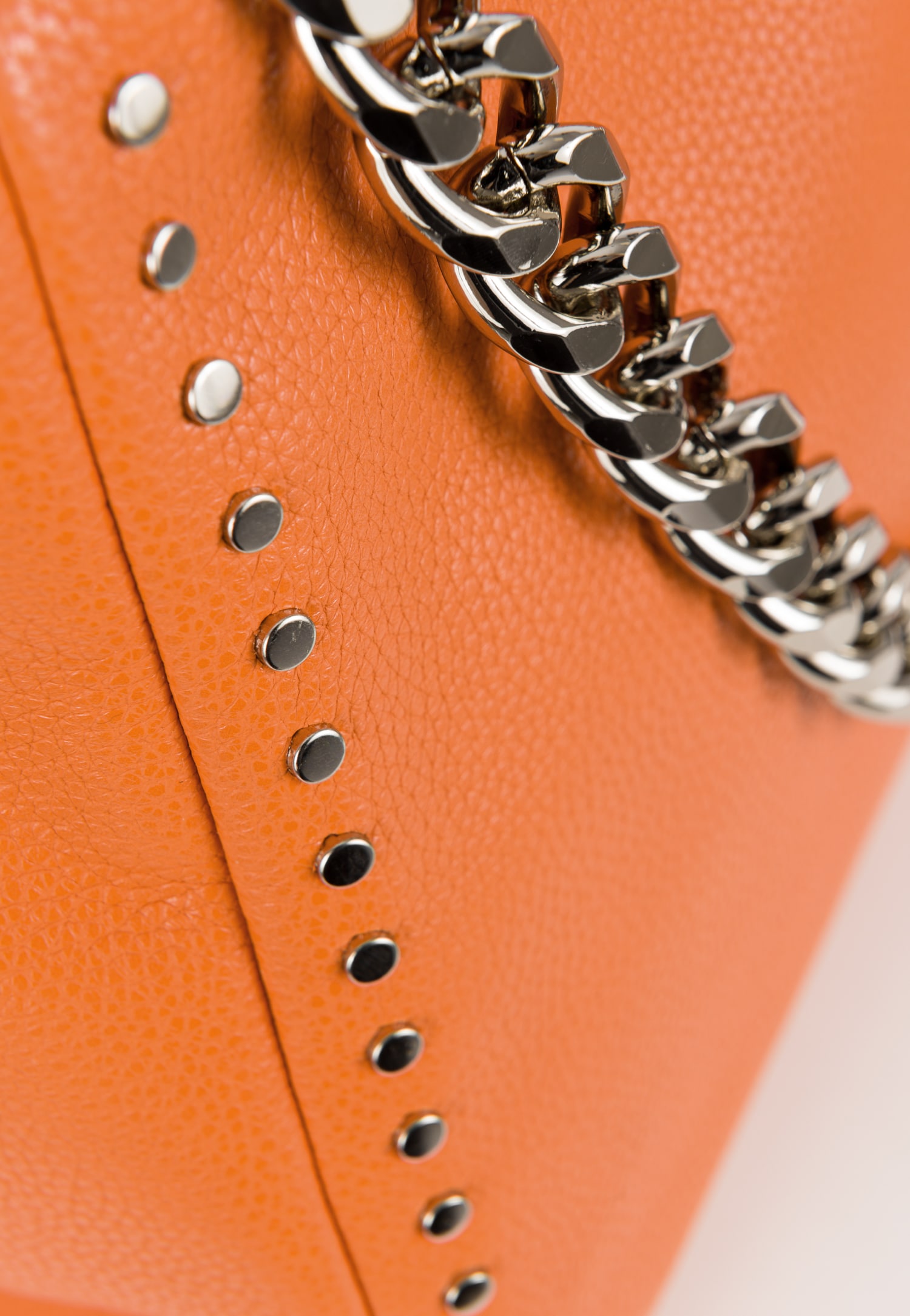 WJS beżowa torebka damska z rączkami w formie łańcuszków