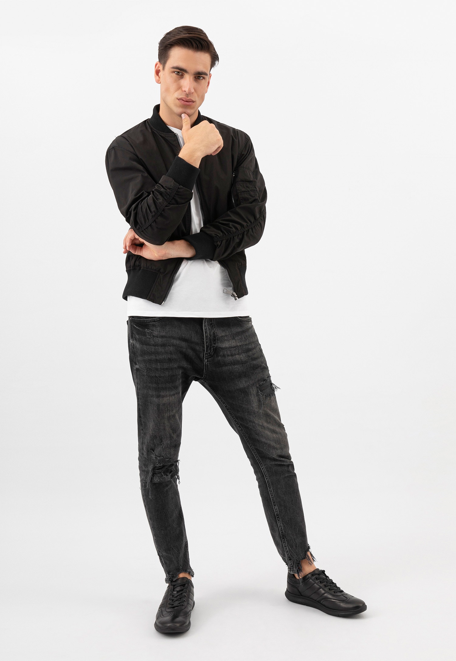 Czarne półbuty męskie ze skóry licowej w stylu comfort