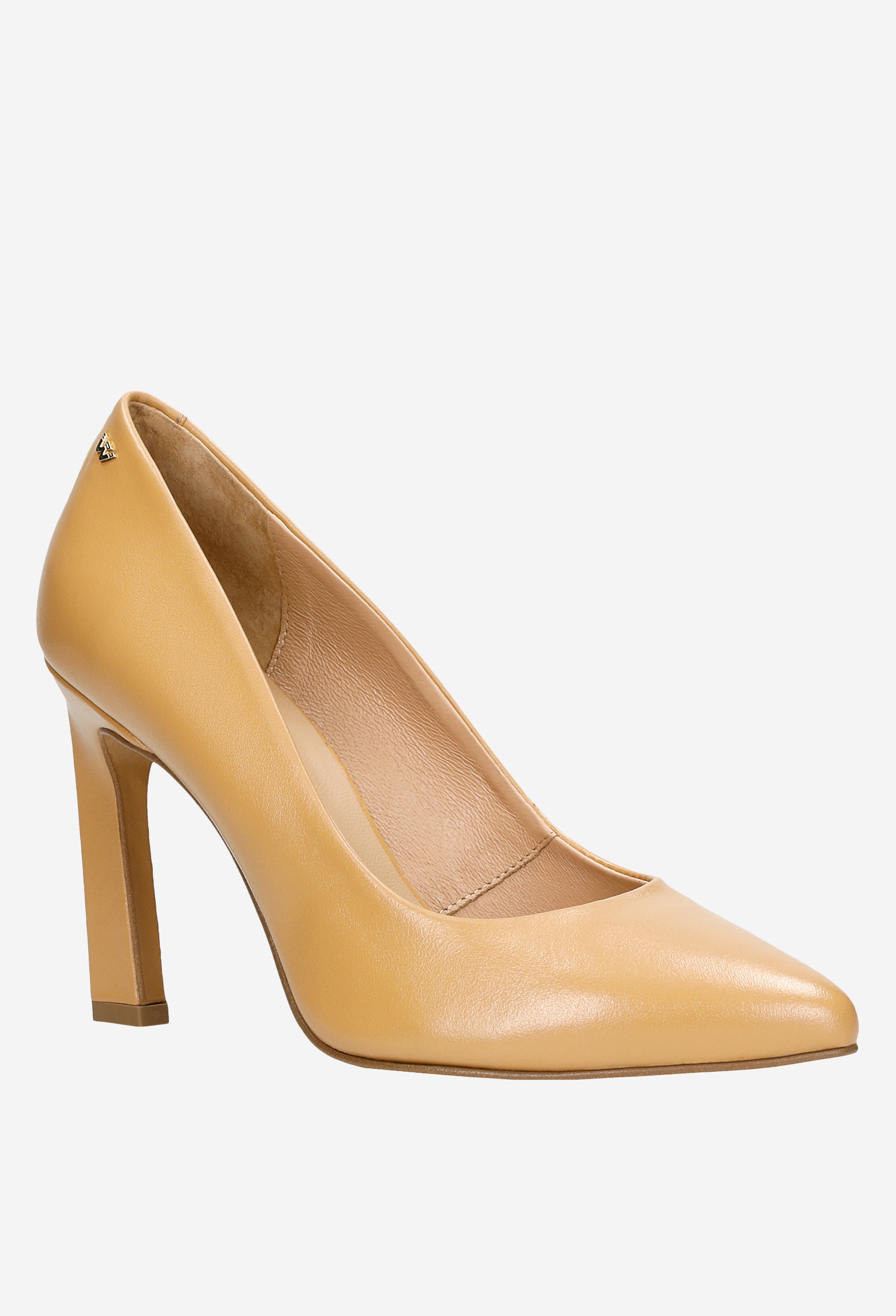 Beżowe skórzane czółenka damskie