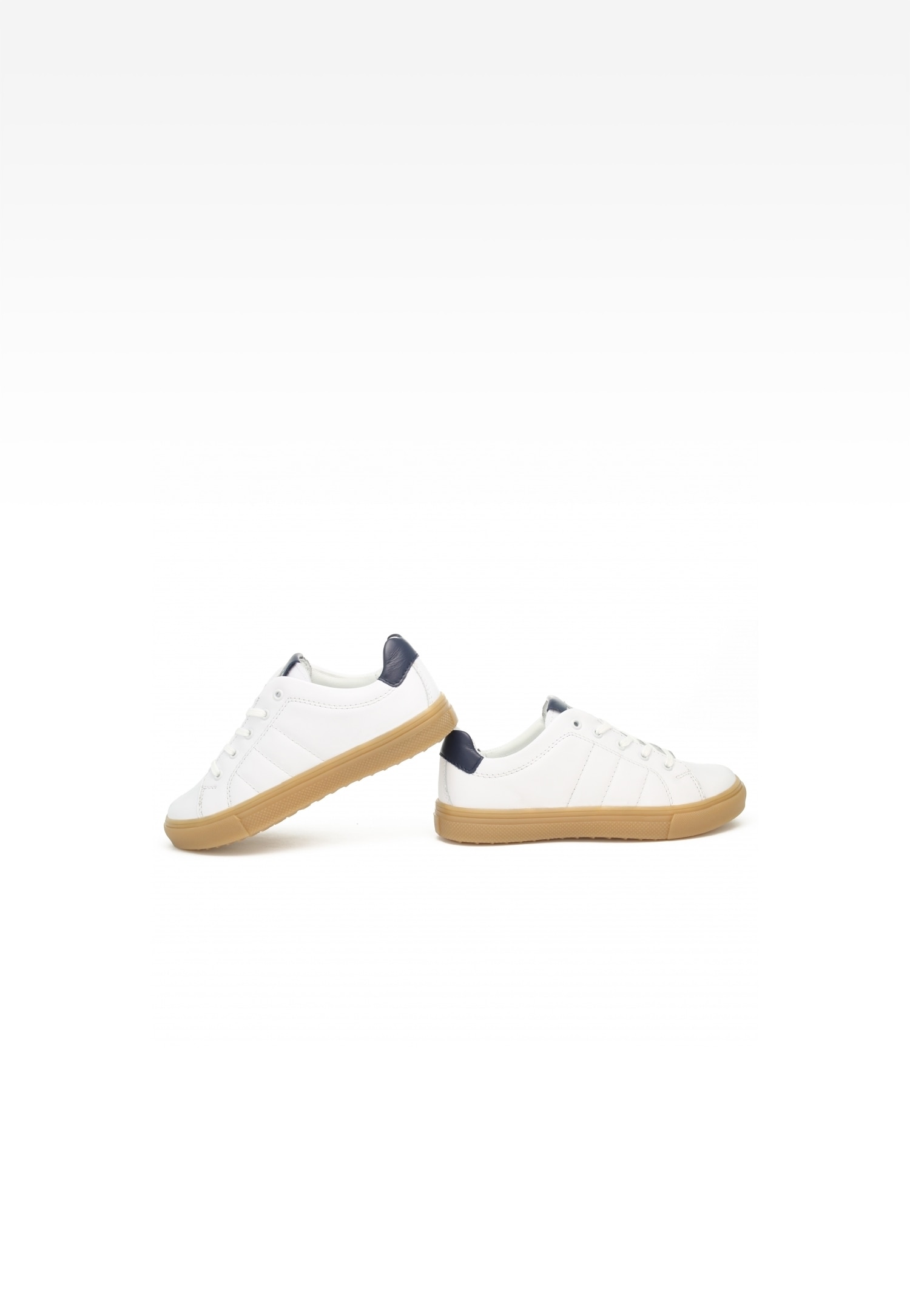 Półbuty Wojas x Bartek 8600251, dla chłopców, czarny