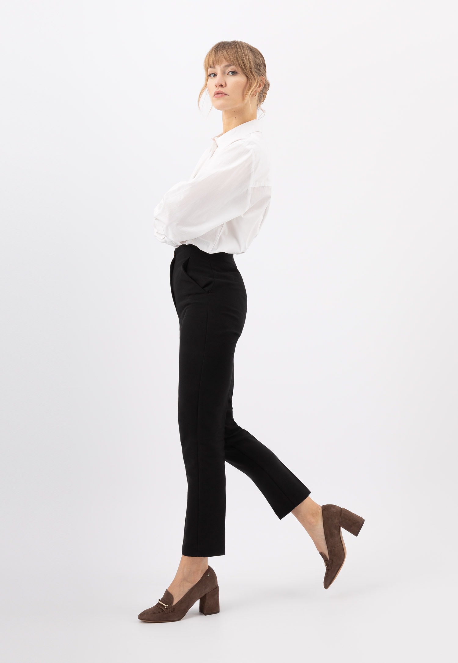 Brązowe mokasyny damskie na obcasie