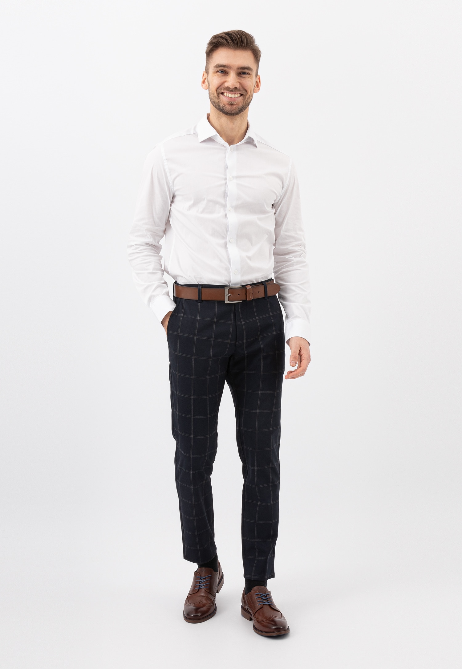 Brązowe sznurowane półbuty męskie w stylu oksford