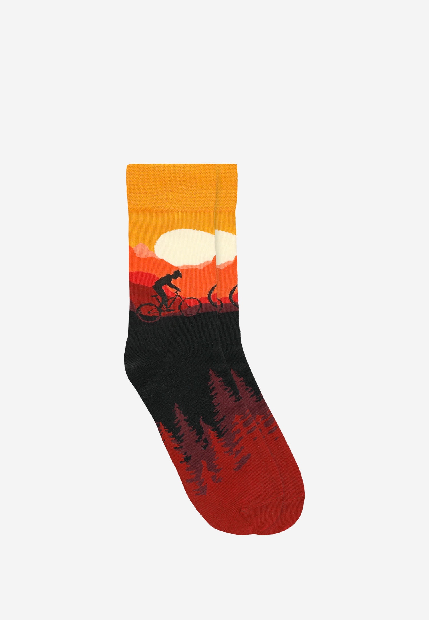Skarpety z grafiką kolarza i zachodzącego słońca