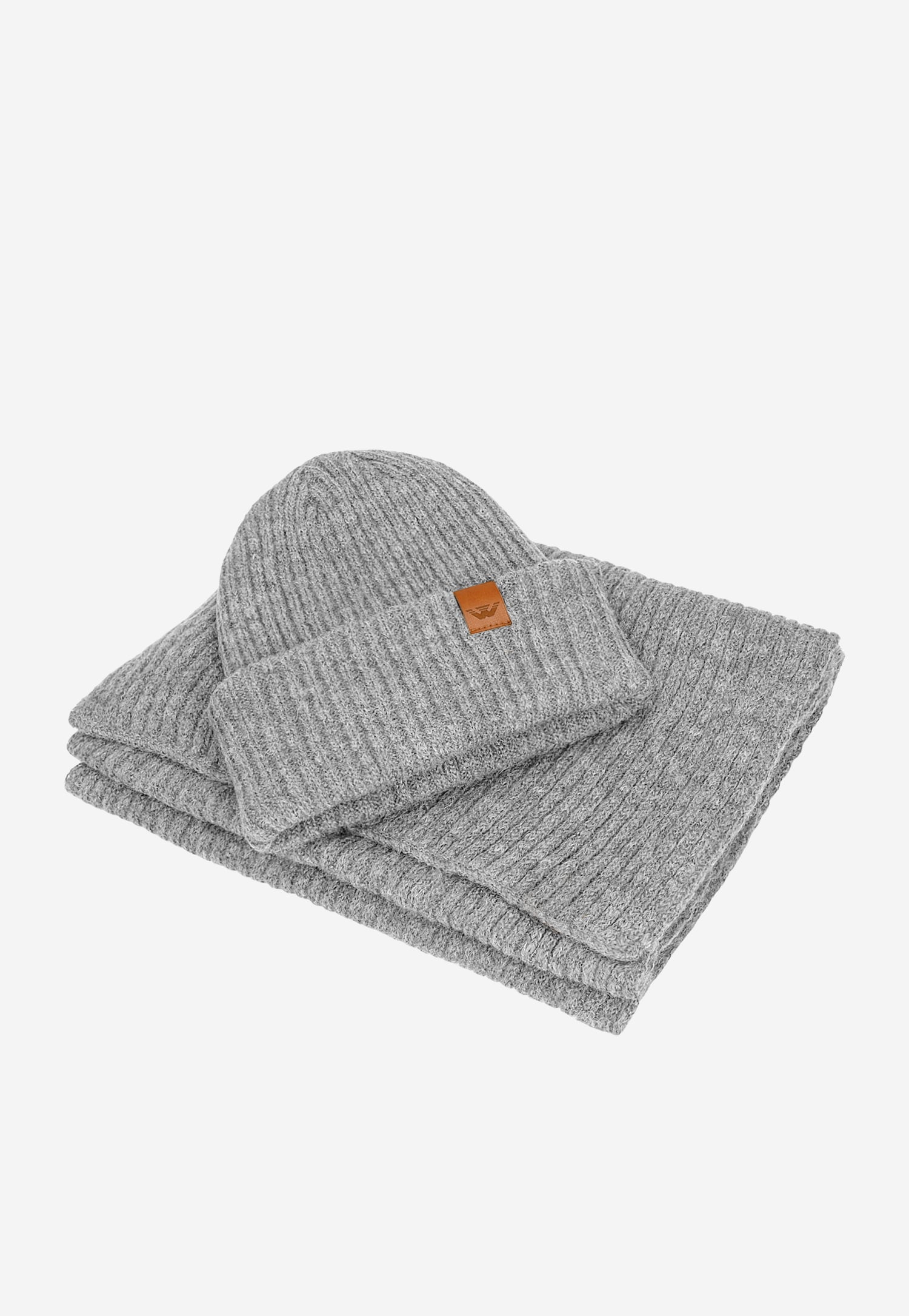 Komplet na zimę czapka + szalik w kolorze brązowym