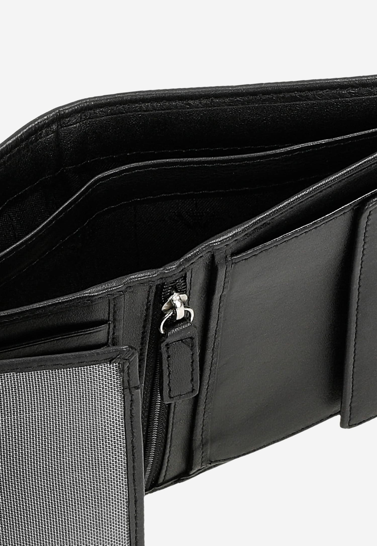 Czarny skórzany portfel męski