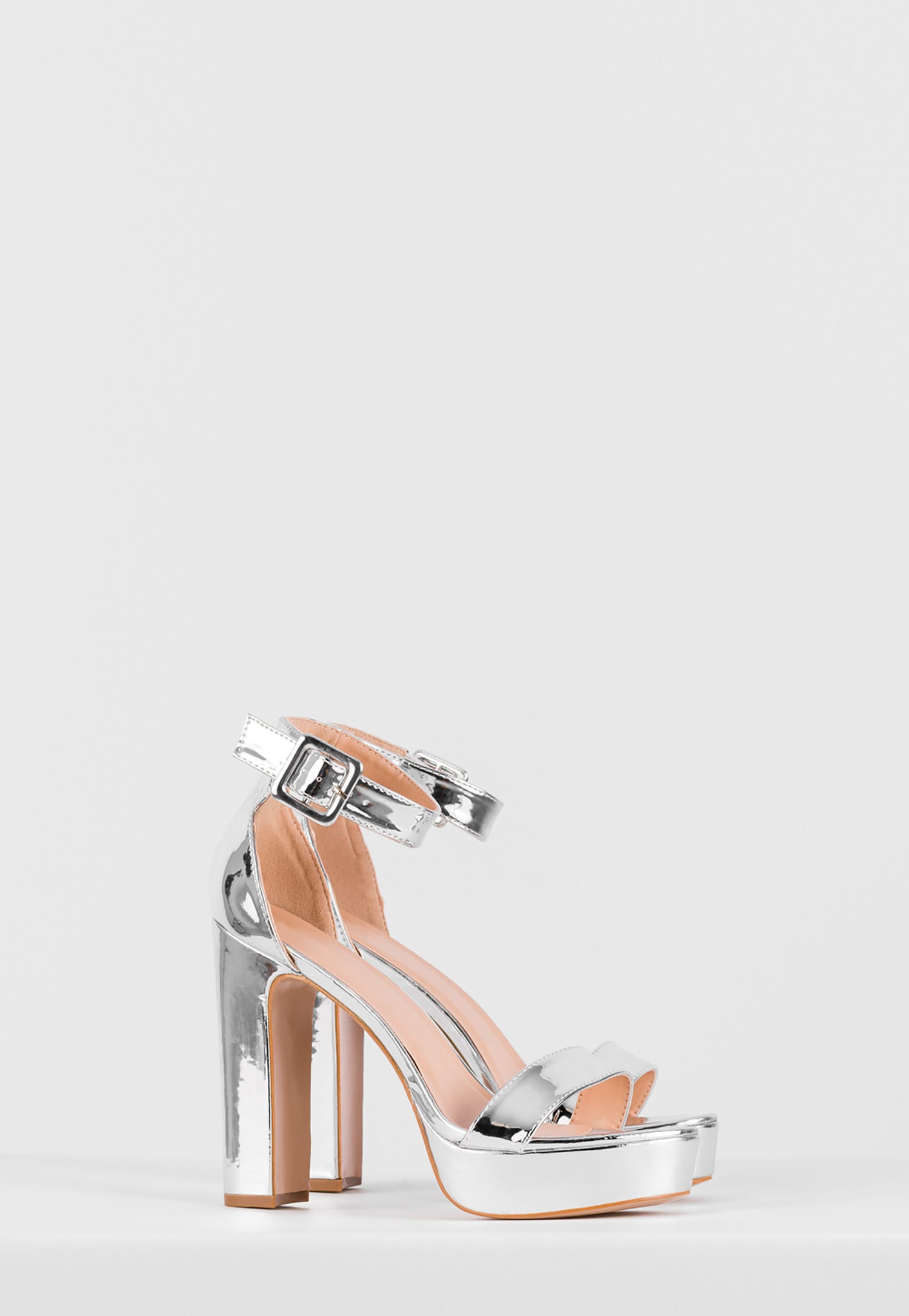 WJS wysokie beżowe sandały na platformie