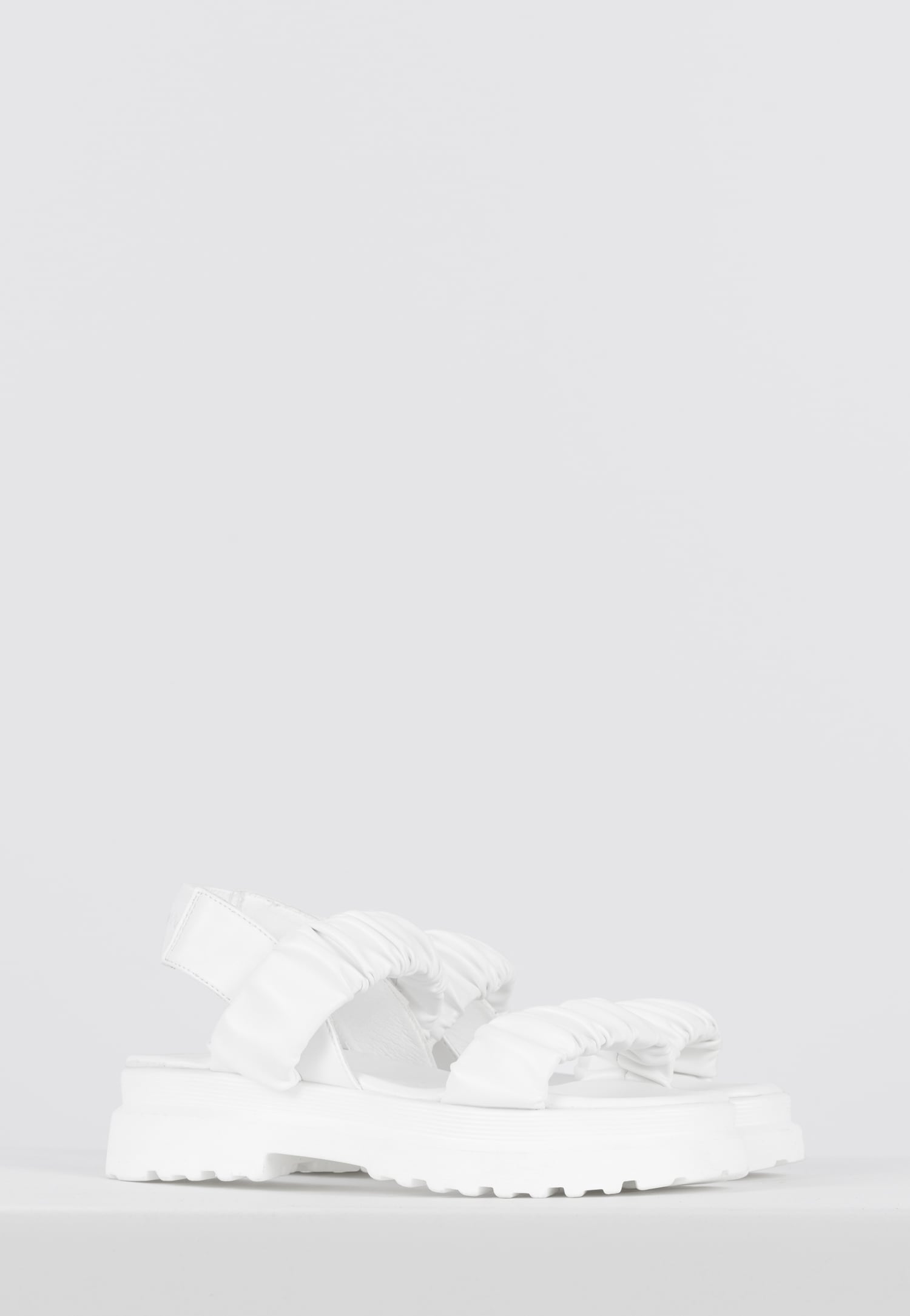 WJS białe sandały damskie na platformie z marszczeniami na paskach