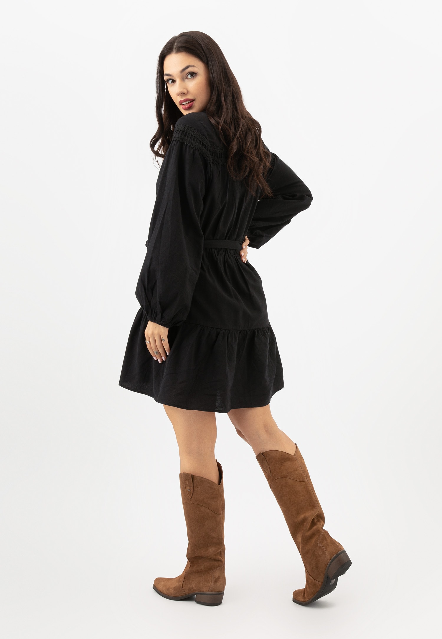 Czarne skórzane kowbojki damskie na jesień