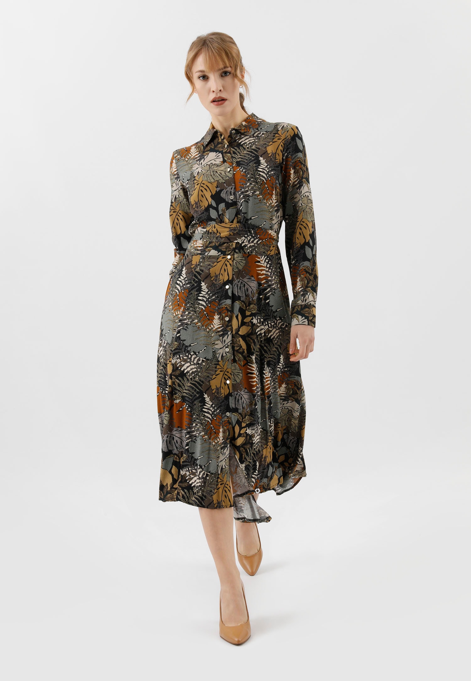 Beżowe skórzane czółenka damskie