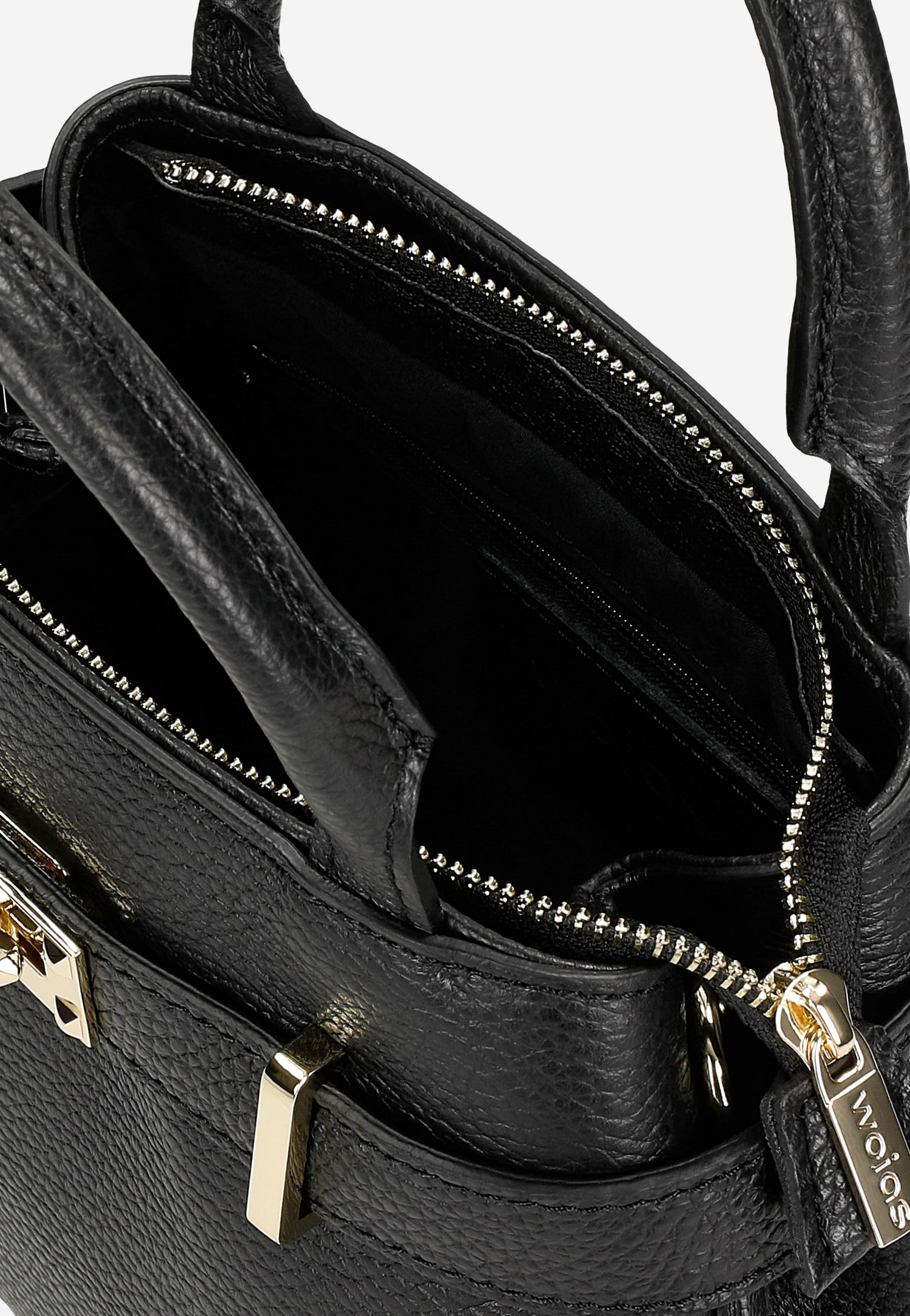 Czarna skórzana torebka typu kuferek