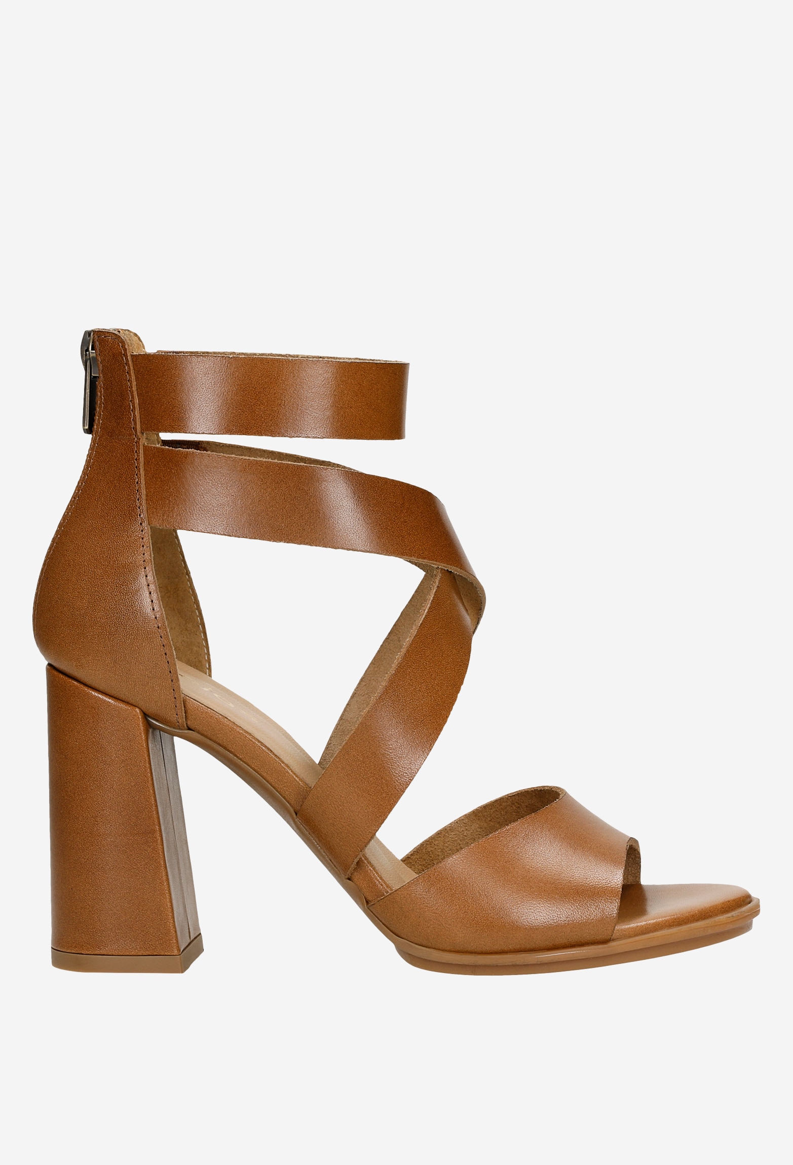 Beżowe sandały damskie na szerokim słupku