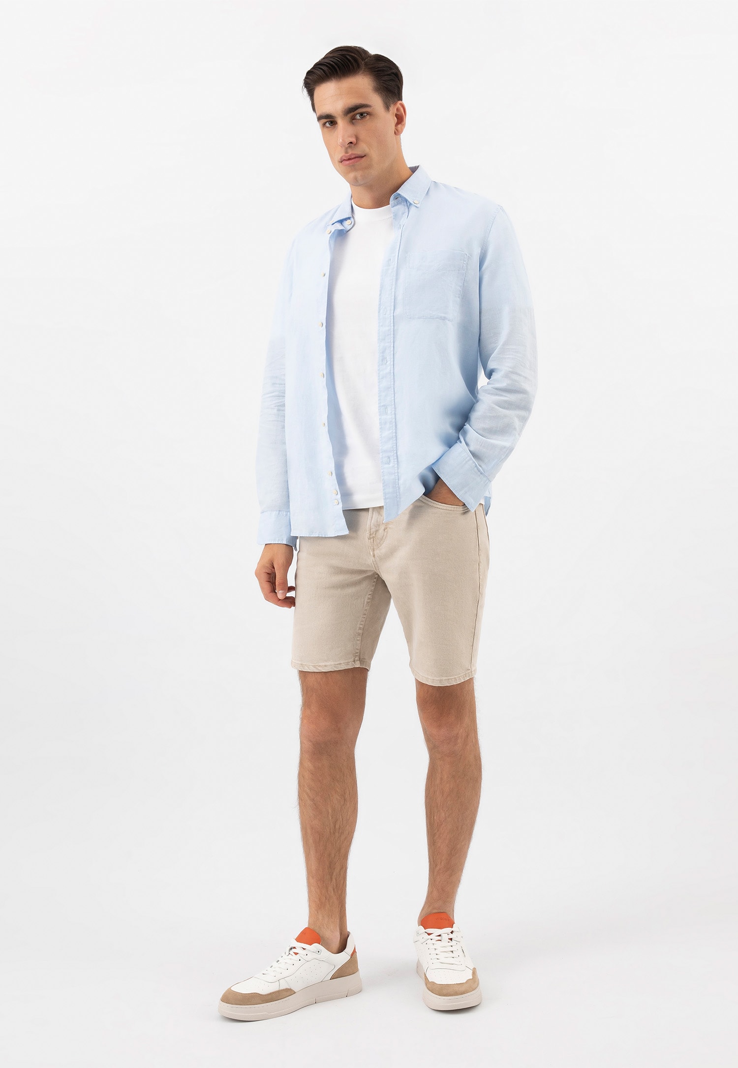 Czarne trampki męskie z łączonych skór