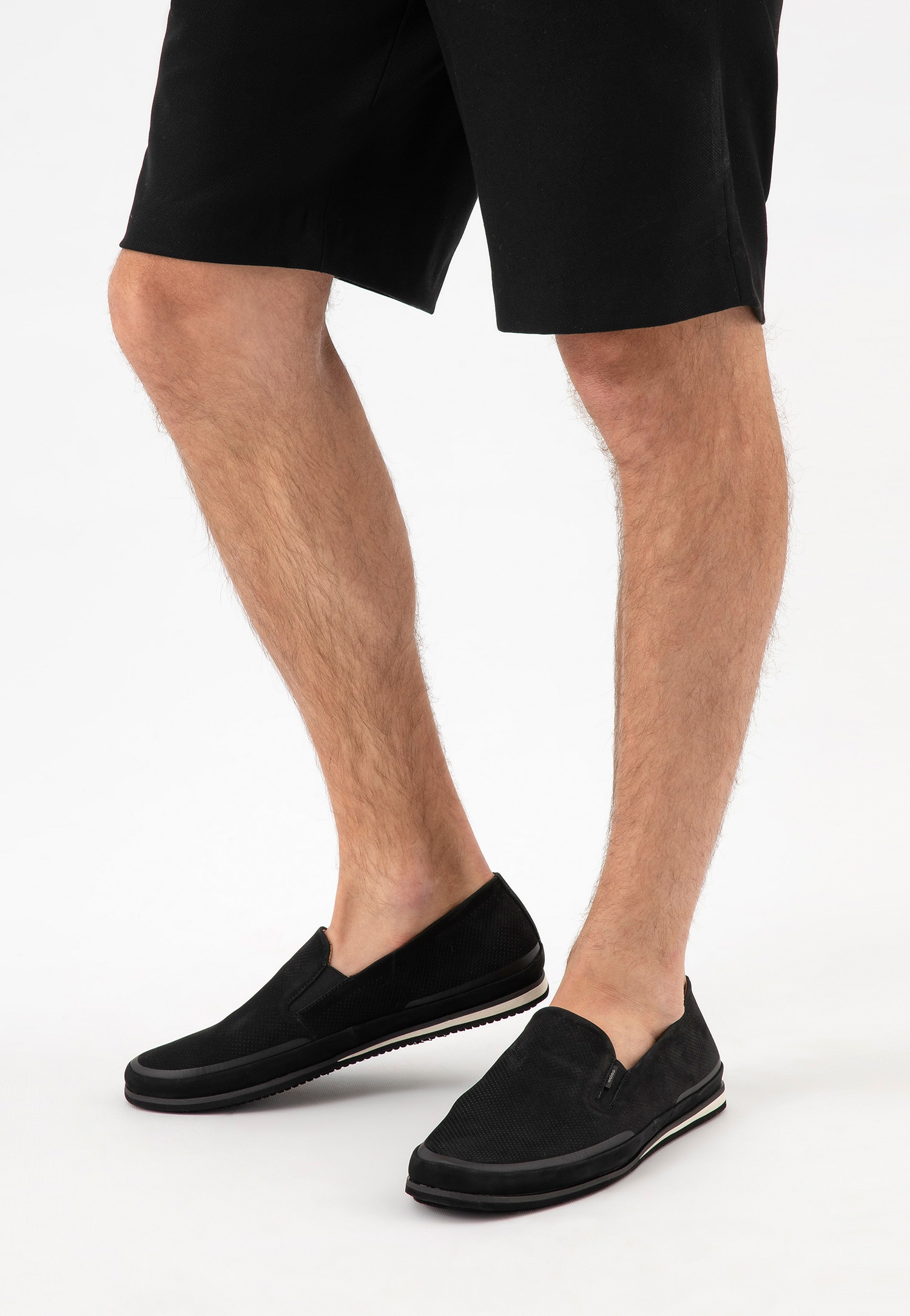 Czarne wsuwane półbuty męskie z linii Comfort