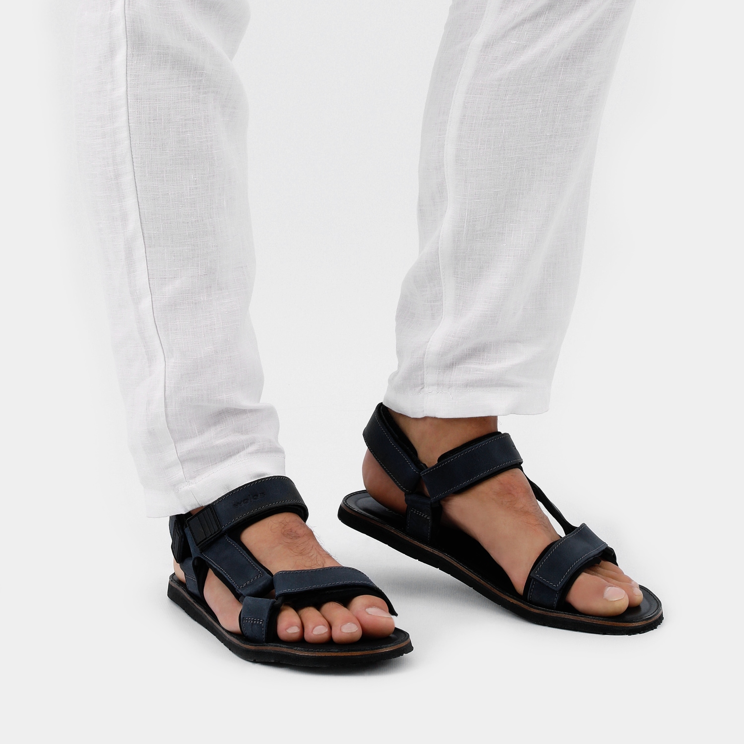 Granatowe sandały męskie z regulowanymi paskami