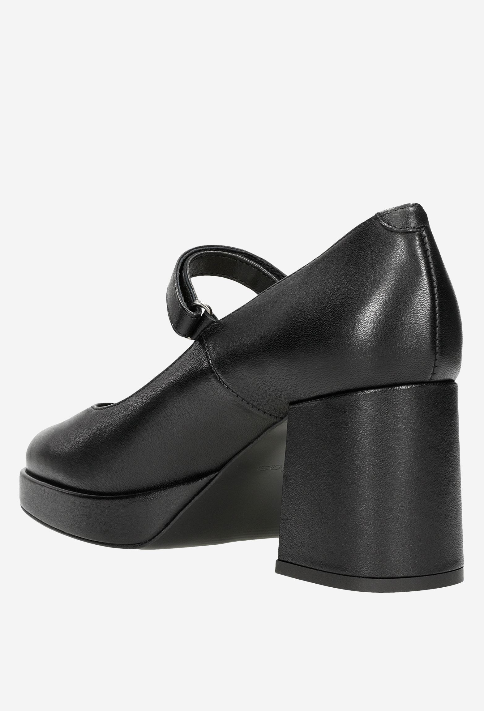 Czarne czółenka typu Mary Jane