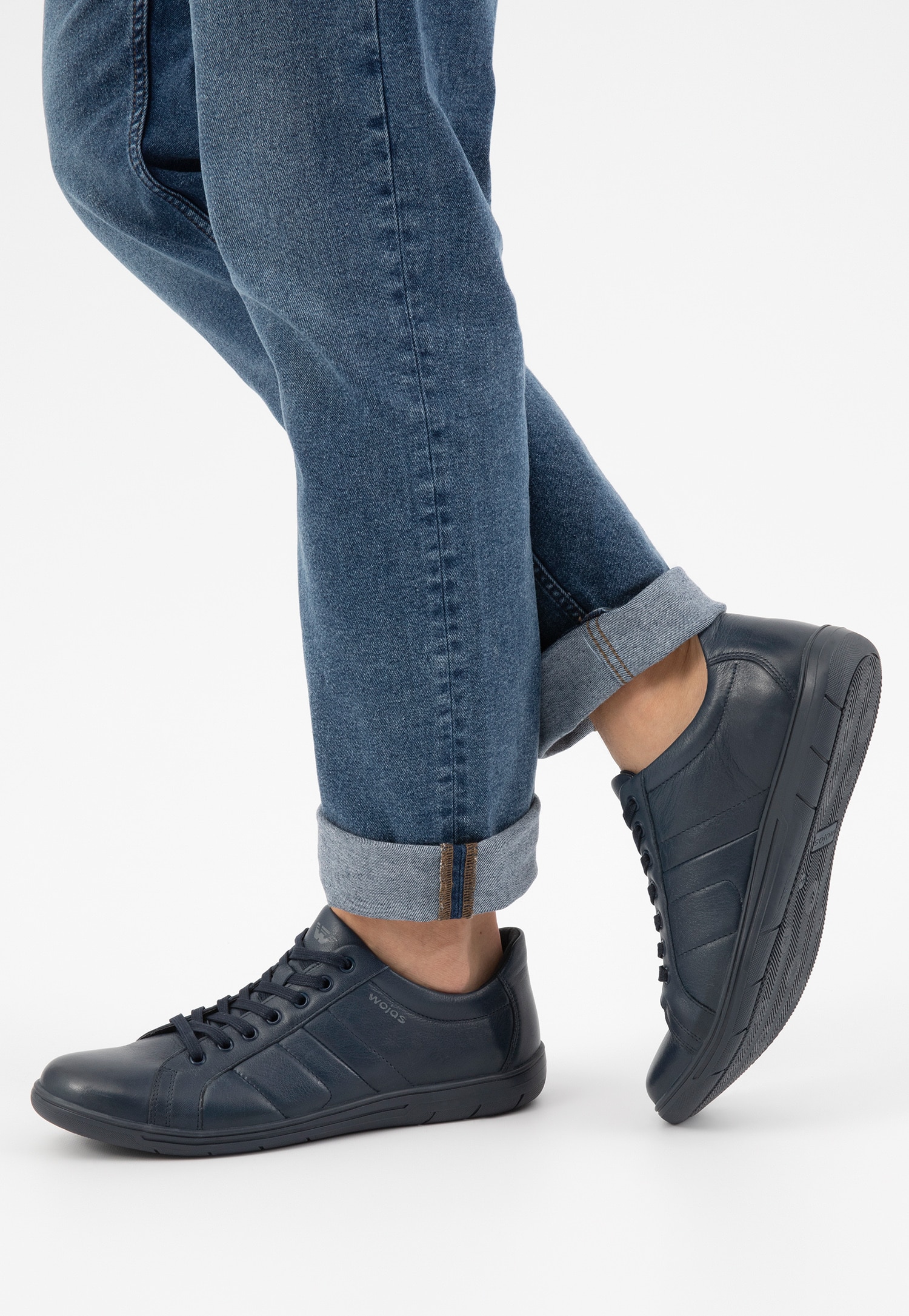 Granatowe skórzane sneakersy męskie