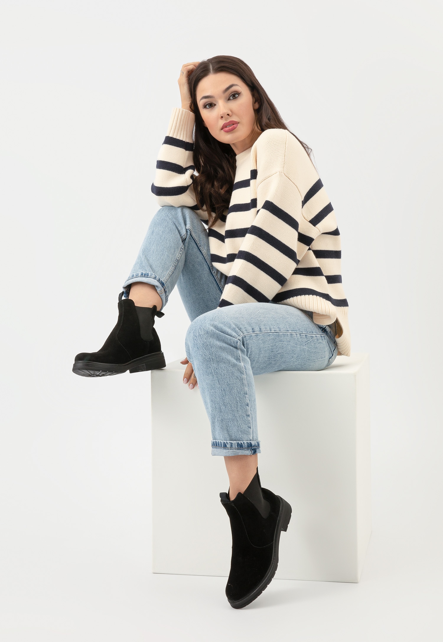 Czarne jesienne sztyblety damskie w stylu miejskim