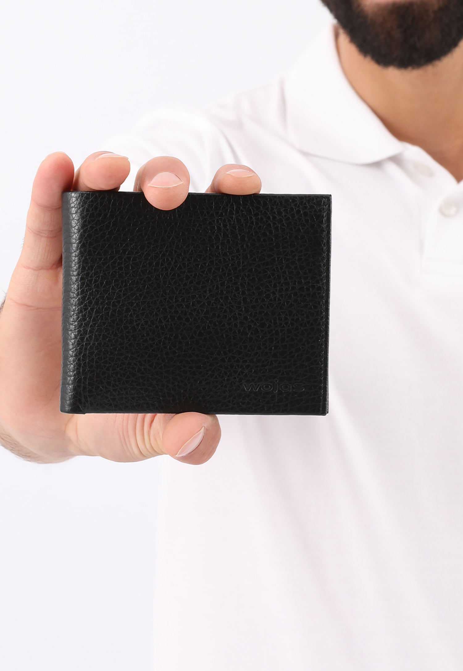 Czarny portfel męski ze skóry naturalnej