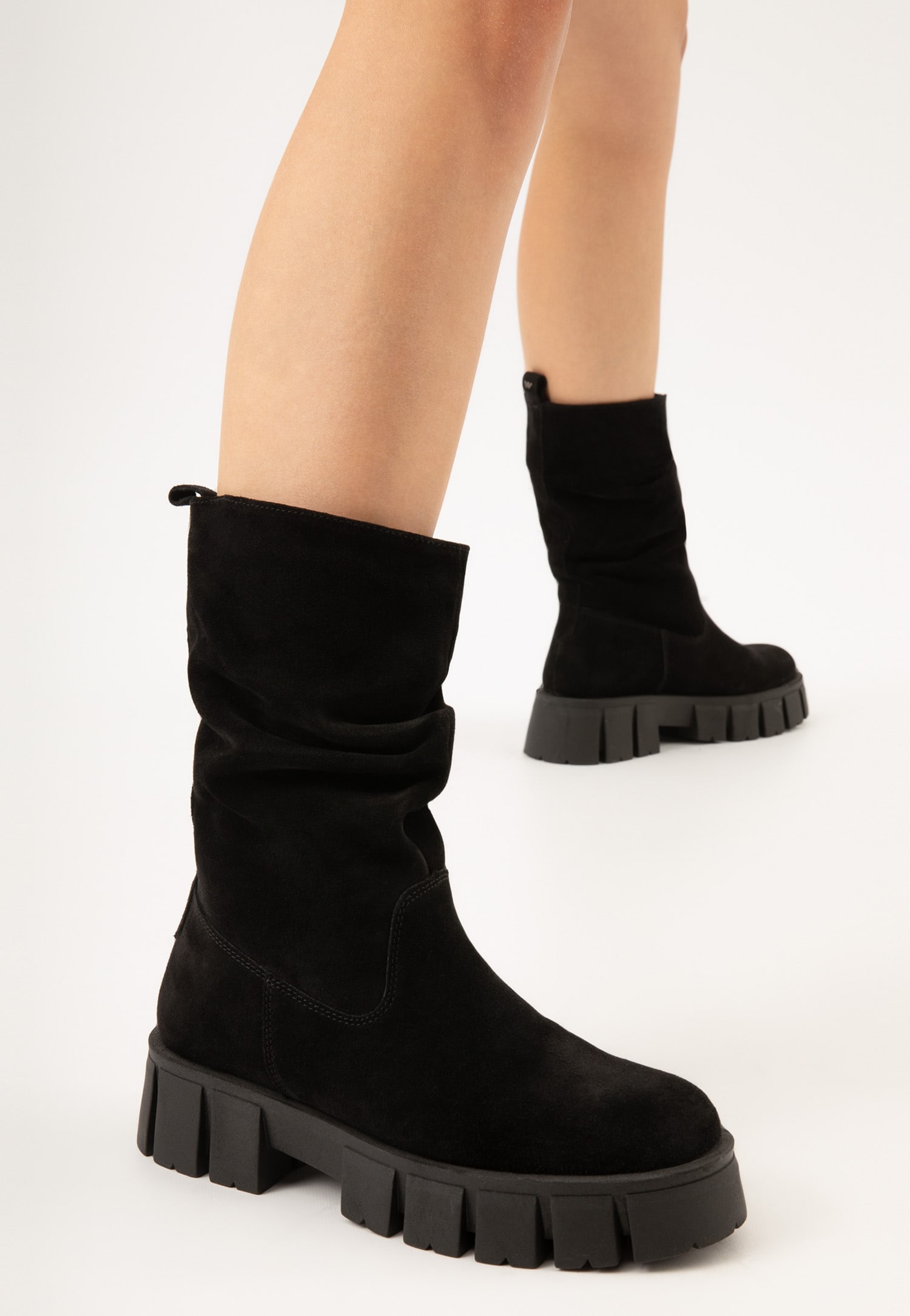 Ocieplane botki damskie w kolorze beżowym