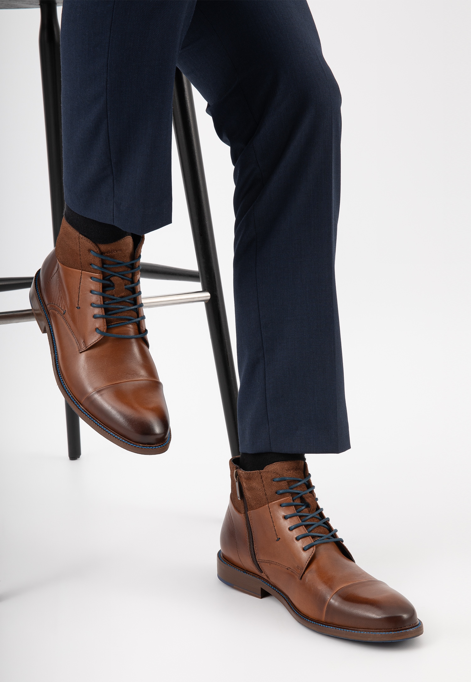 Brązowe trzewiki męskie