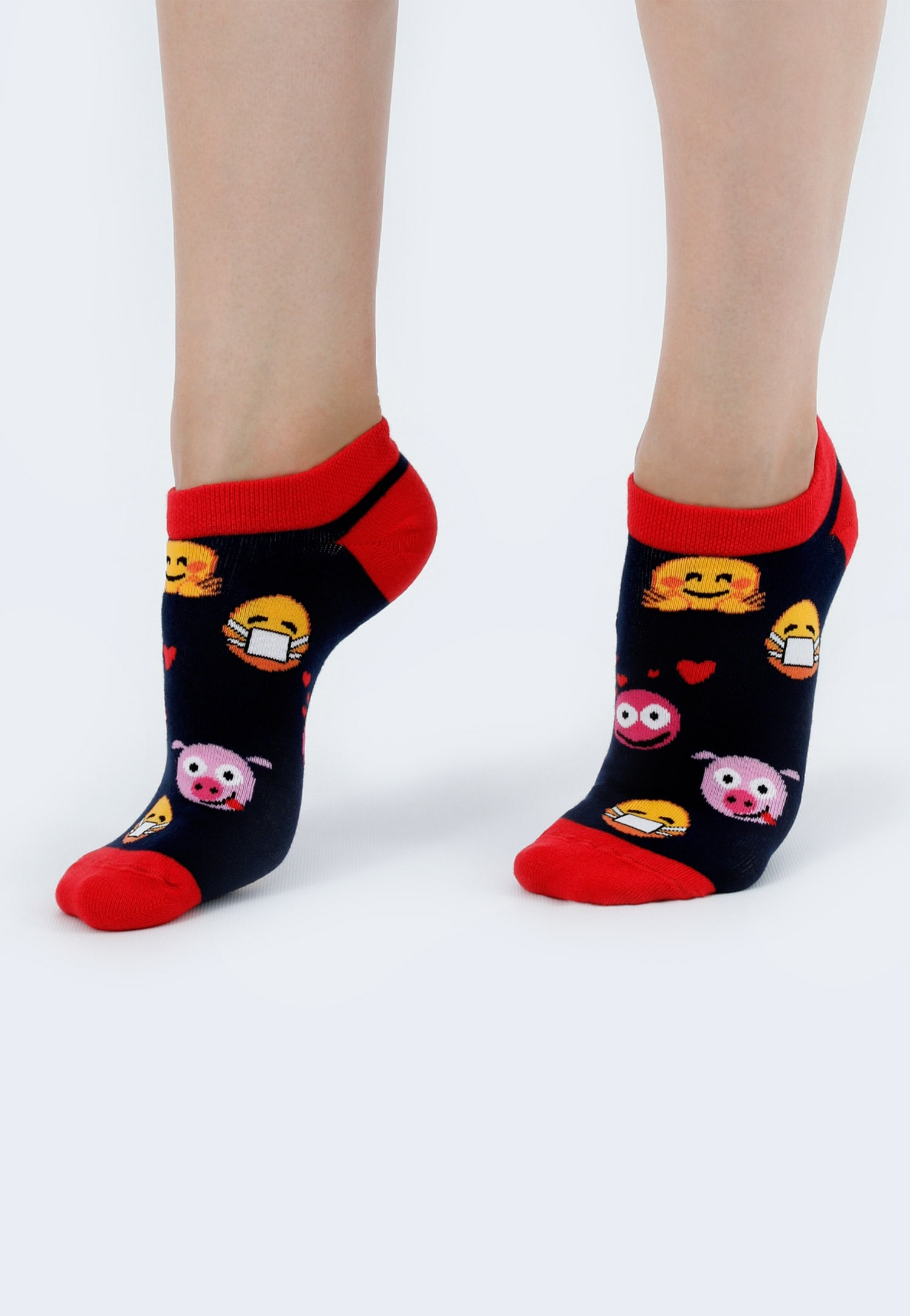 Granatowo-czerwone wesołe stopki