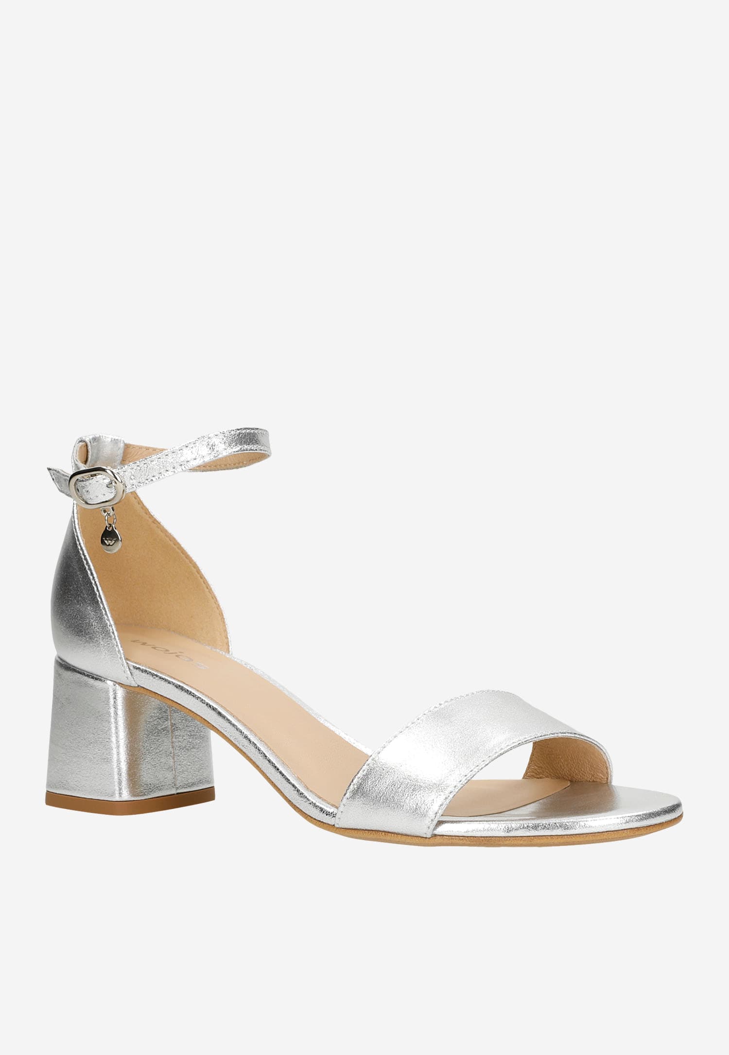 Zjawiskowe srebrne sandały damskie na obcasie