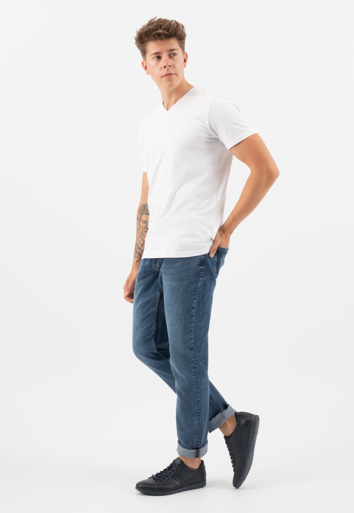 Brązowe sneakersy męskie wykonane ze skóry licowej