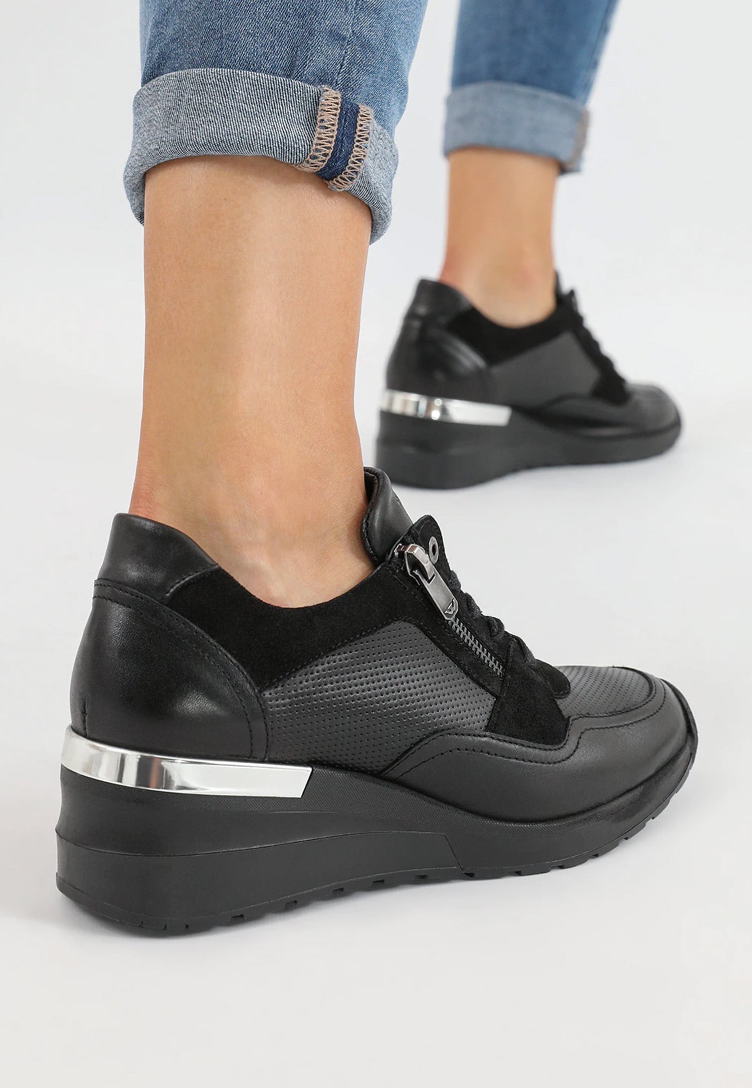 Sneakersy damskie w kolorze biało-szaro-beżowym