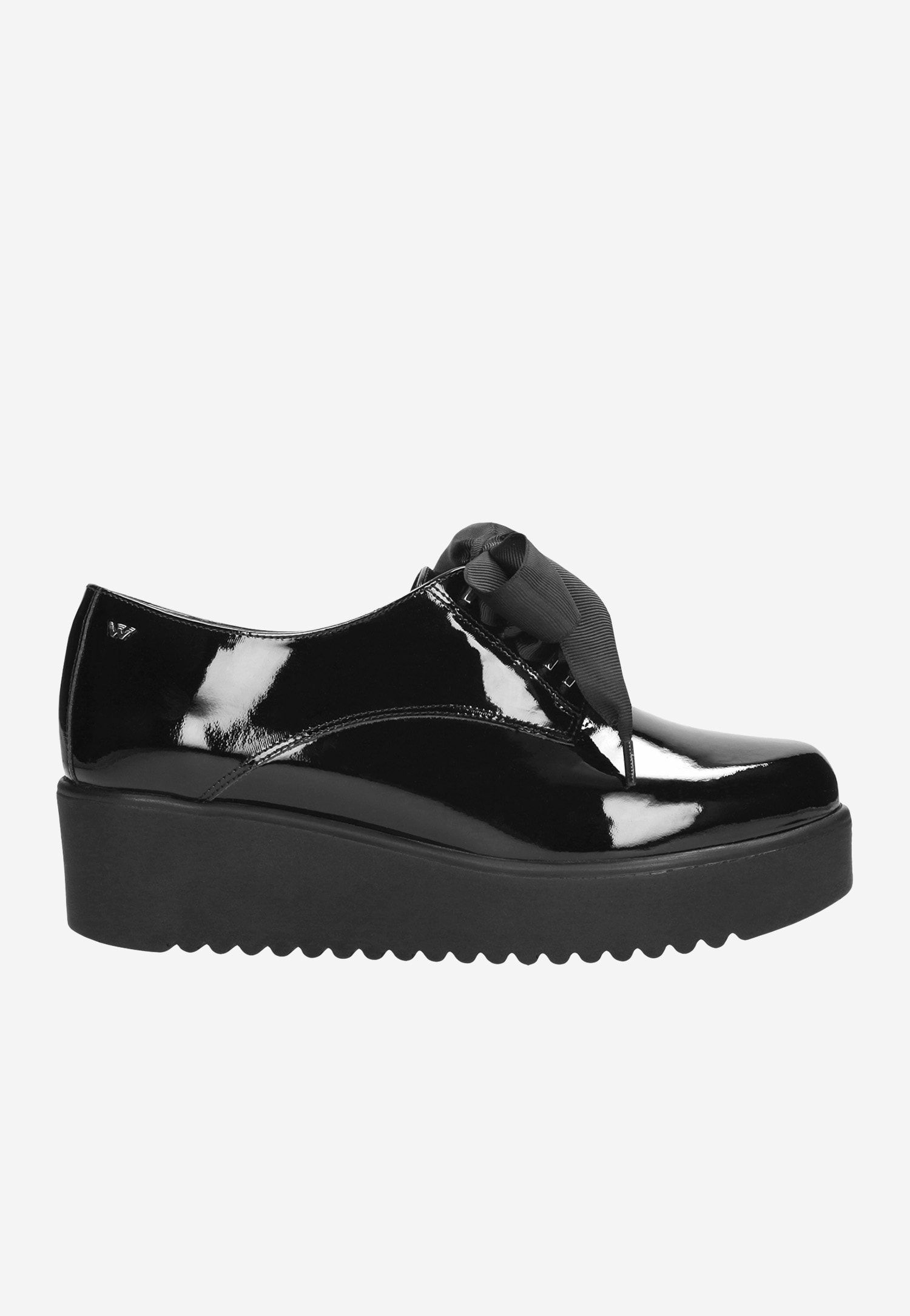 Czarne półbuty damskie