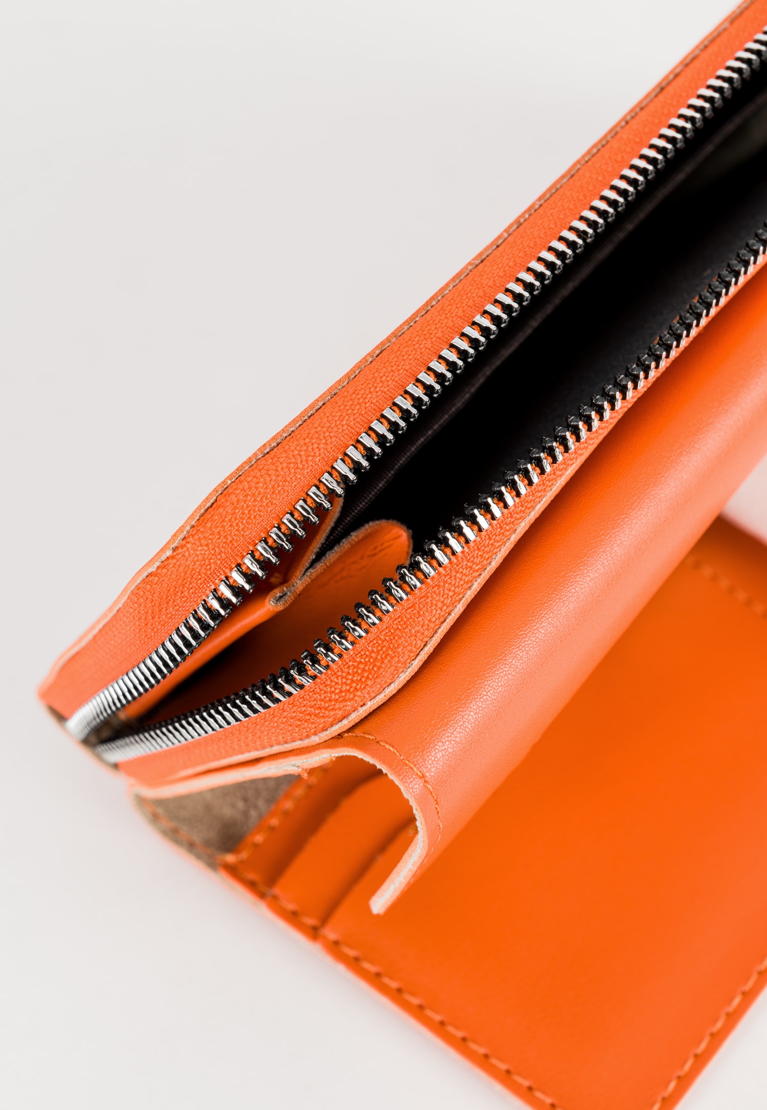 WJS duży czerwony portfel damski