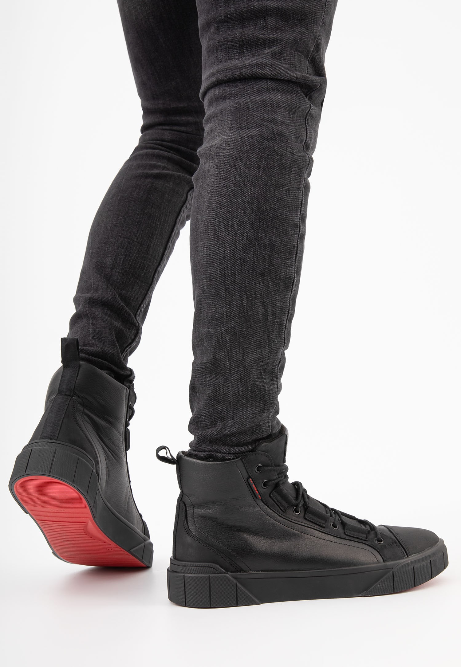 Czarne skórzane trampki męskie ponad kostkę