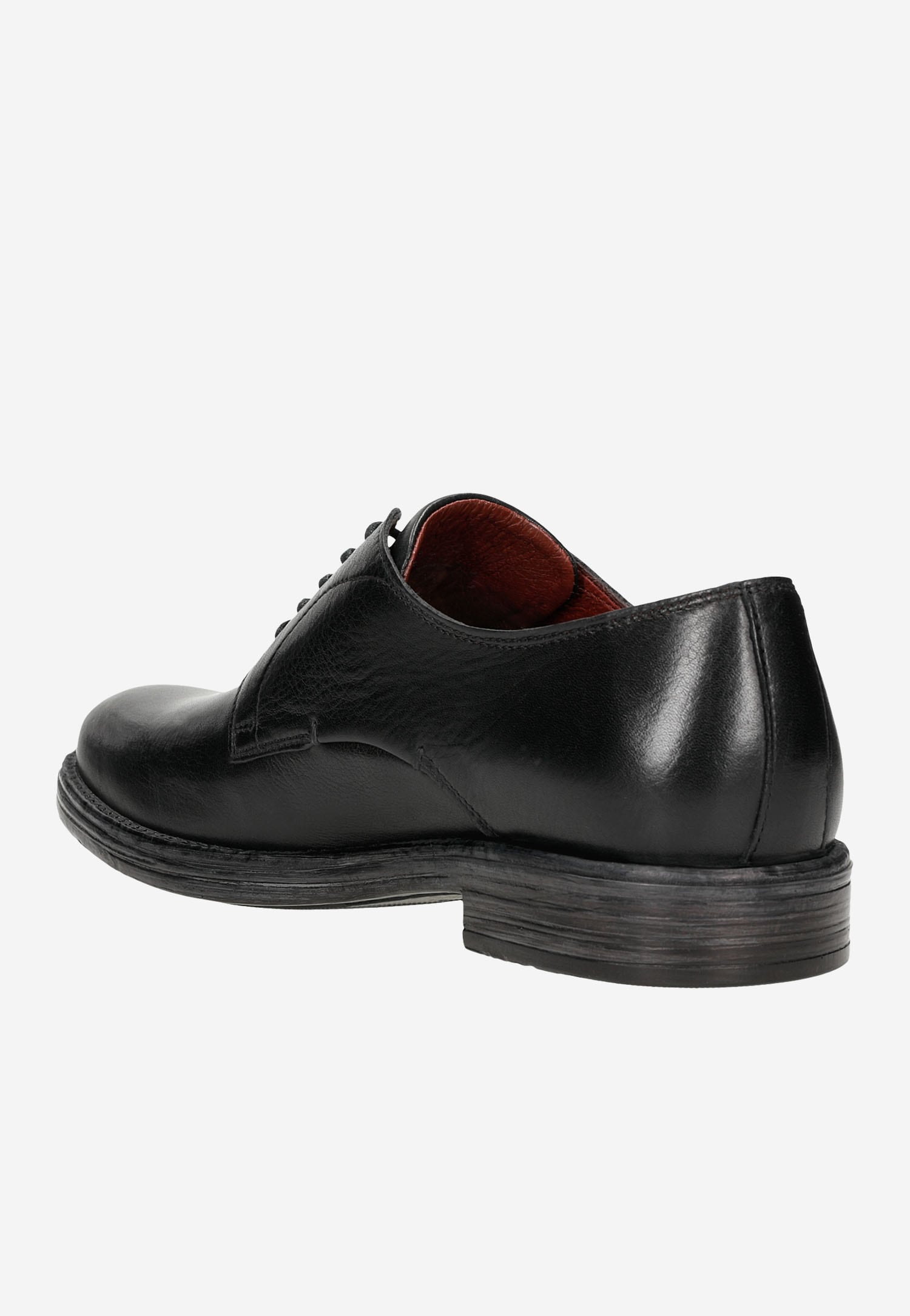 Brązowe klasyczne półbuty męskie w stylu miejskim