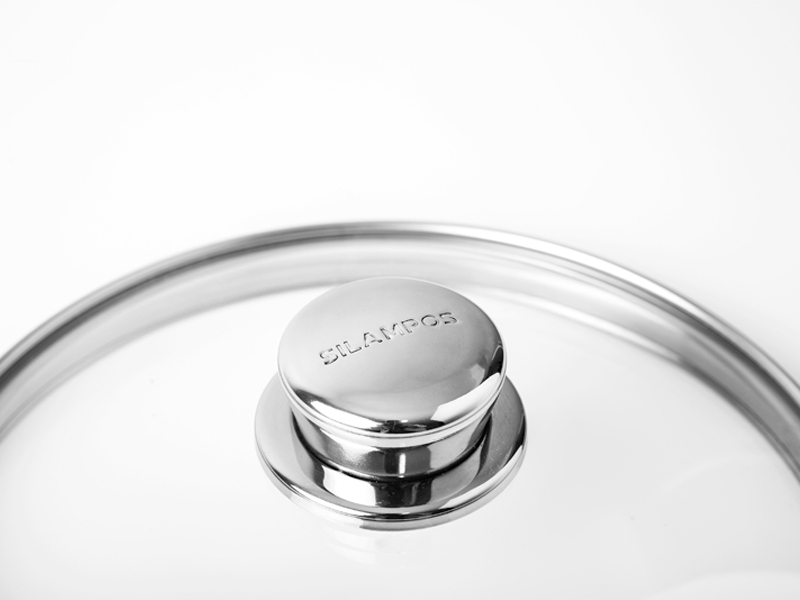 Caçarola-fritadeira com asas e cesto