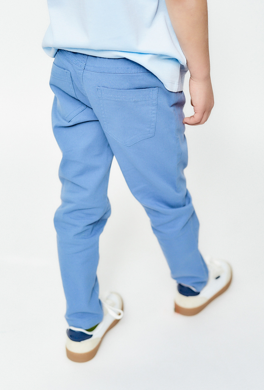 Klasyczne spodnie dla chłopca - niebieskie