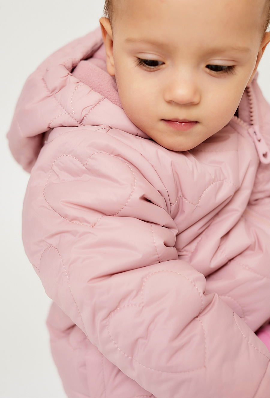 Pikowana przejściowa kurtka dla niemowlaka - różowa- 510.15.