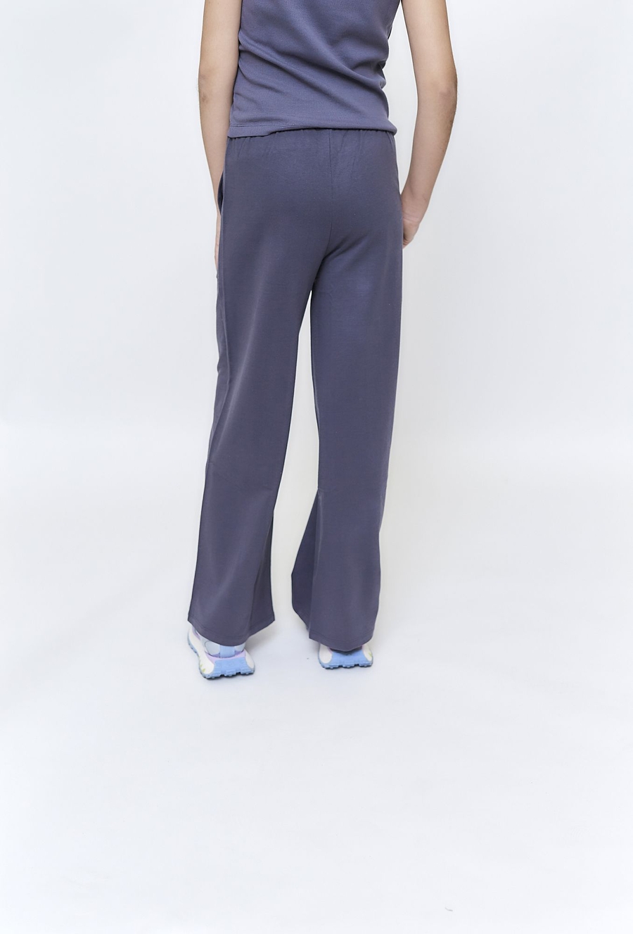 Spodnie dresowe wide leg dla dziewczynki