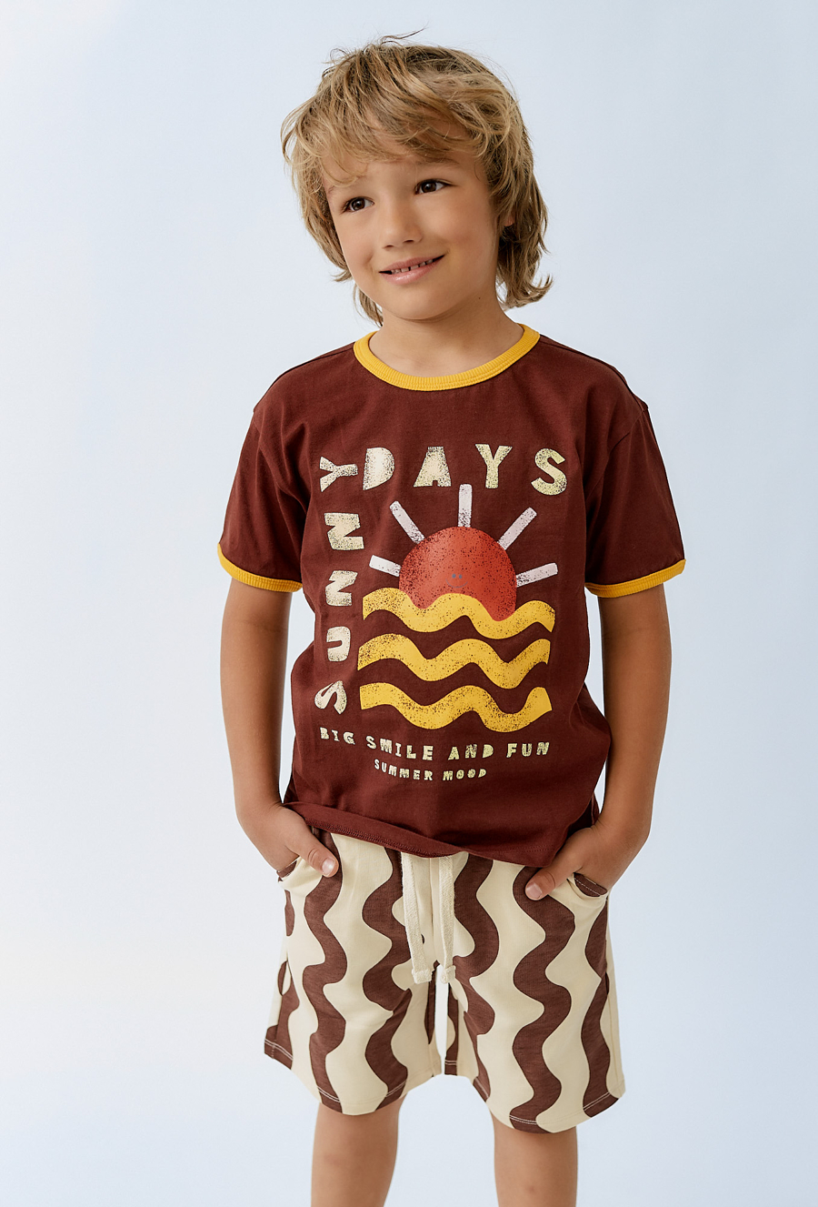 Koszulka chłopięca z letnim nadrukiem