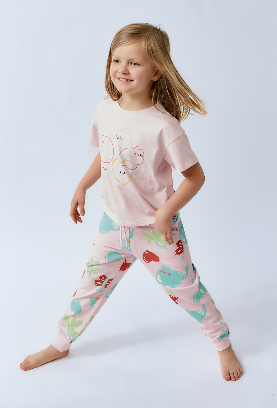 Spodnie dresowe z kolorowym nadrukiem